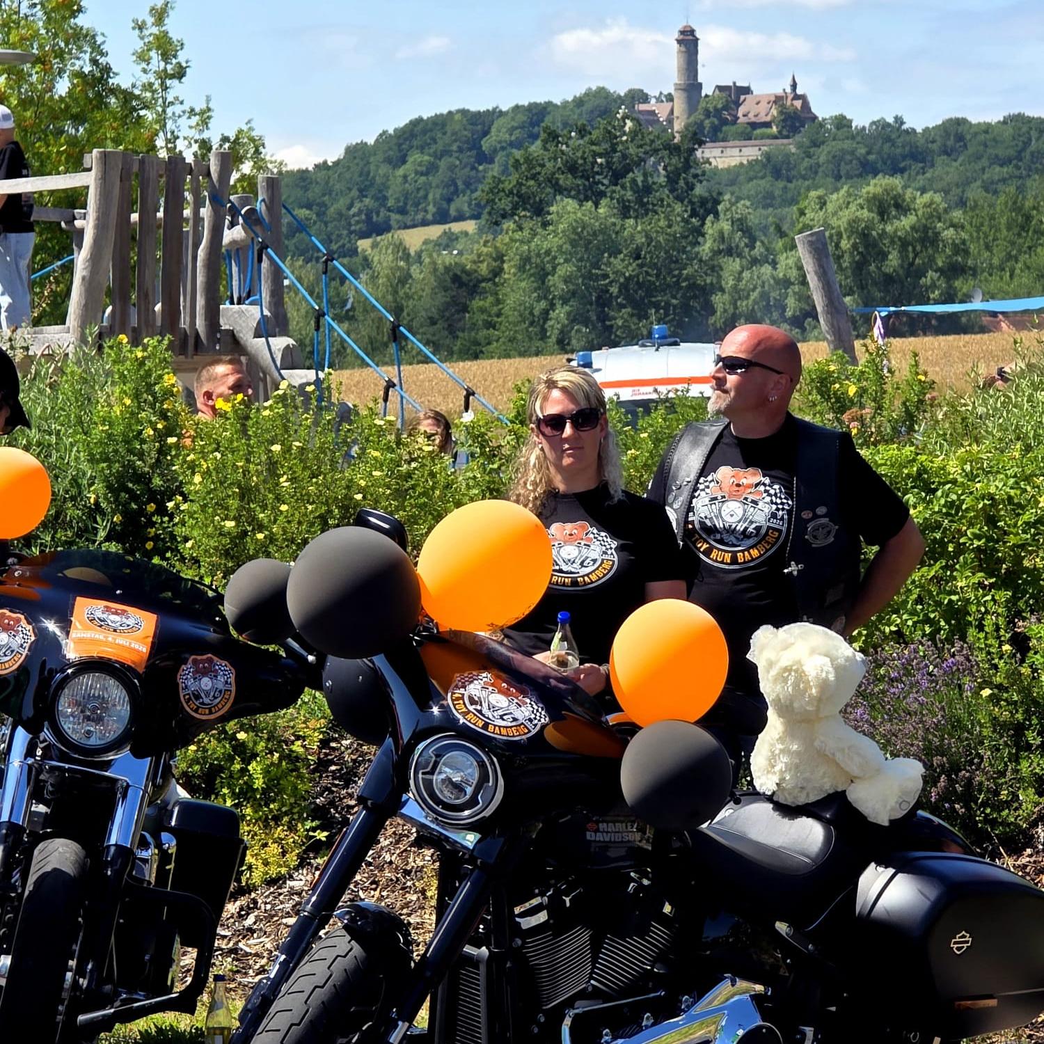 TEAM TOY RUN