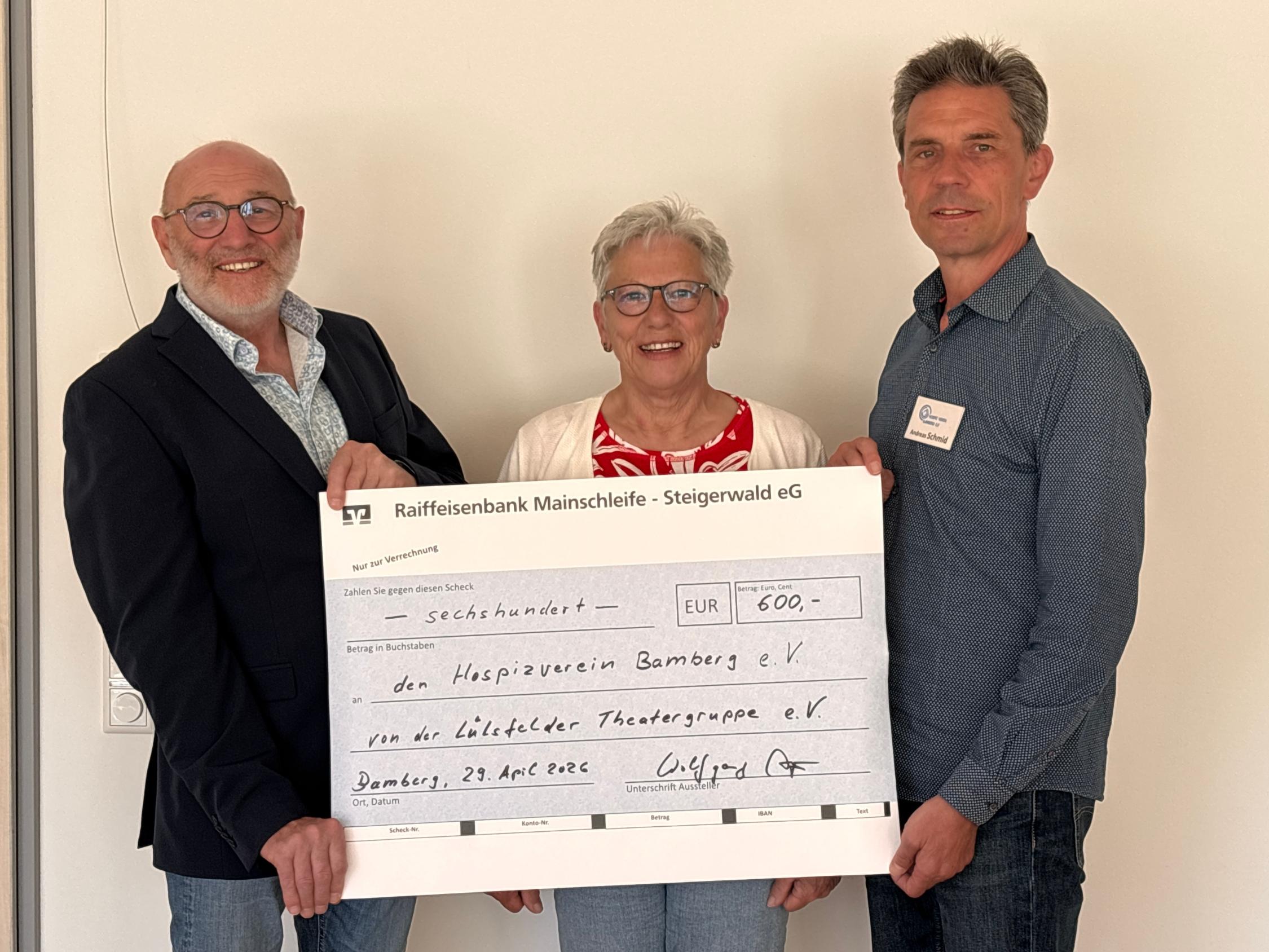 Spendenübergabe Lülsfelder Theatergruppe