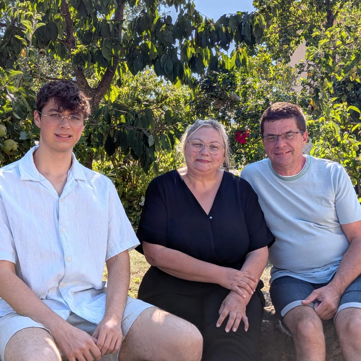 Silke Zoike mit Lukas und Ehemann Helmut